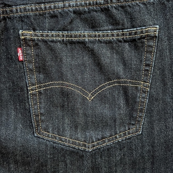 Levi’s 559 Men's Relaxed Fit Straight Leg Dark Wash Jeans Sz. 46 - Picture 8 of 14